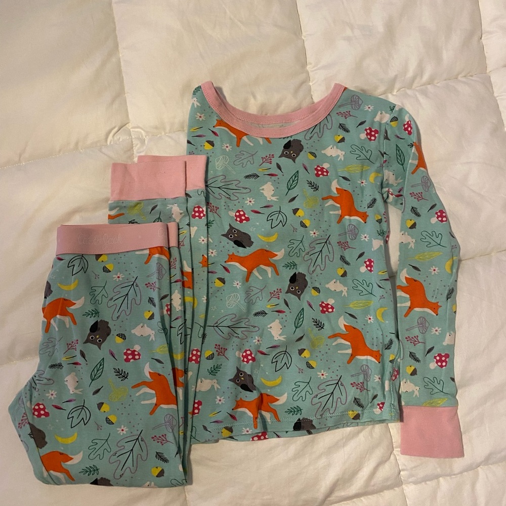 Girls pajamas size 8